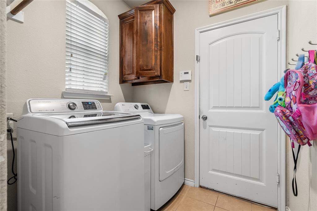 Laundry located downstairs.