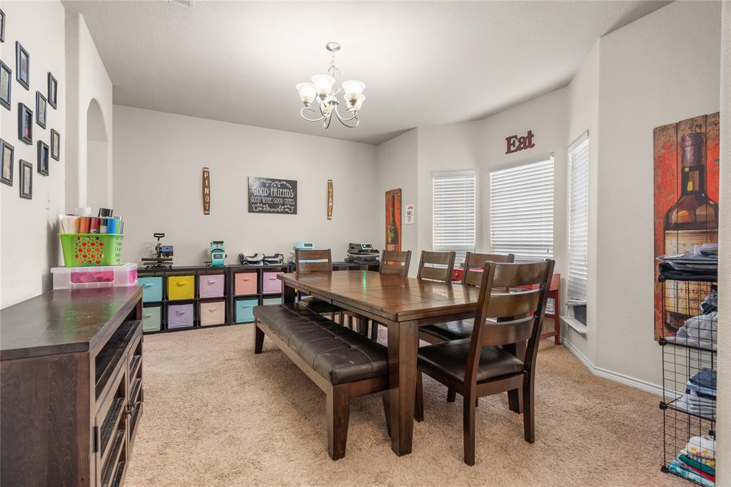 Dining area upon entry is the perfect place for celebrating with large groups.