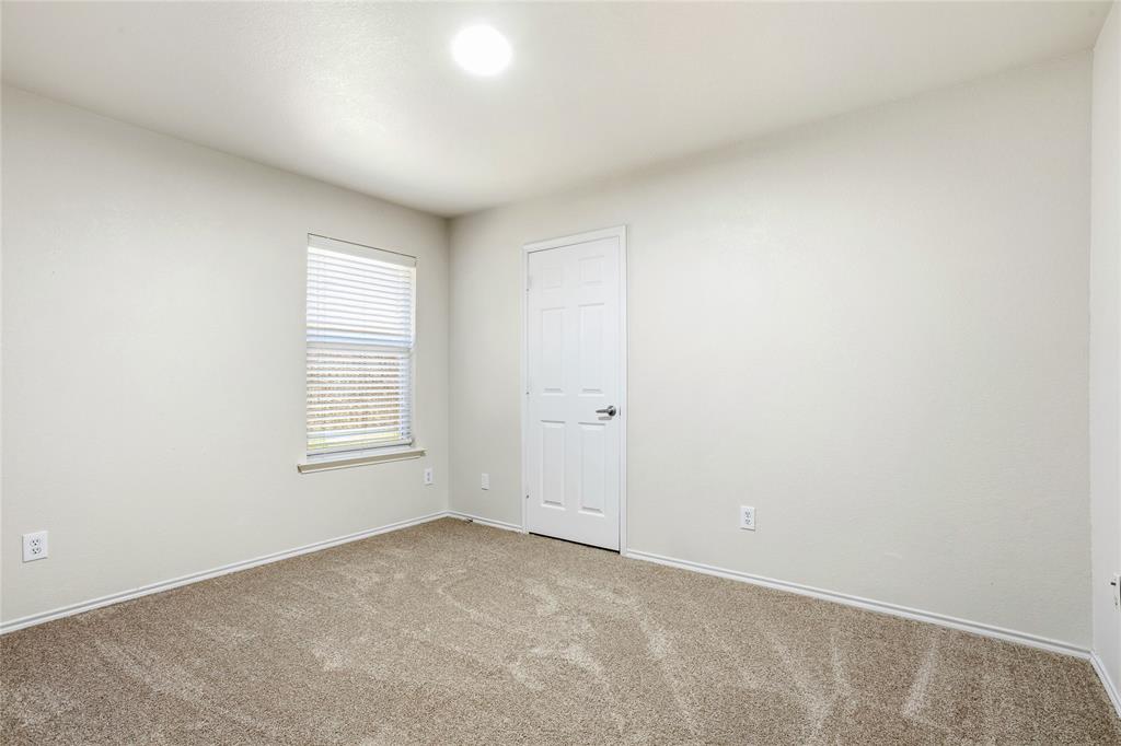 2712 Mockingbird Street, Royse City, TX 75189