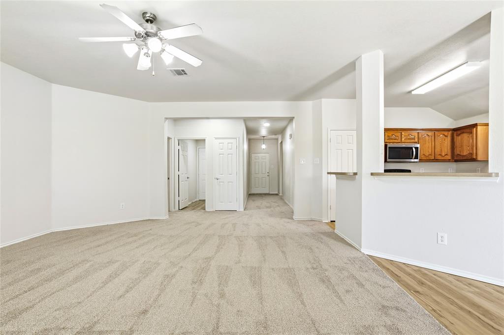 2712 Mockingbird Street, Royse City, TX 75189