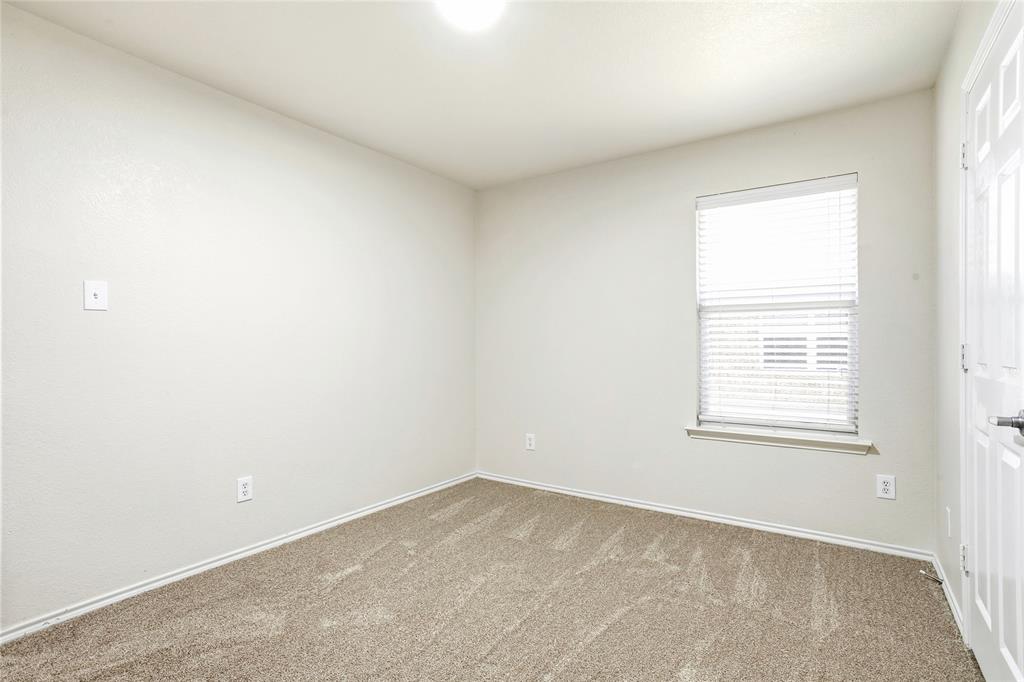 2712 Mockingbird Street, Royse City, TX 75189