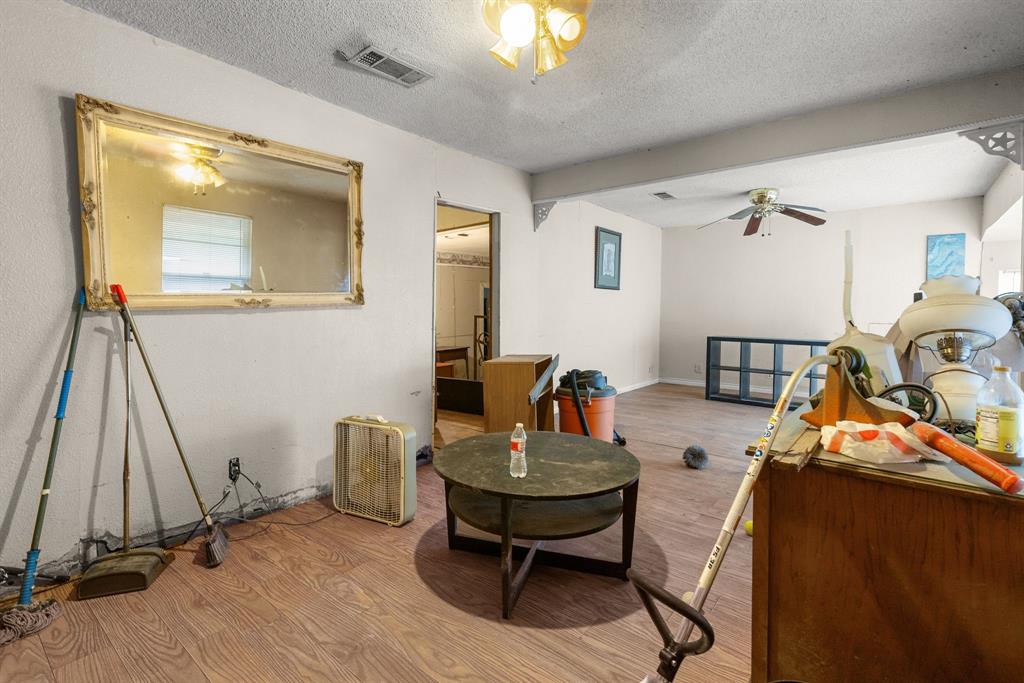 906 Branch Street, Greenville, TX 75401