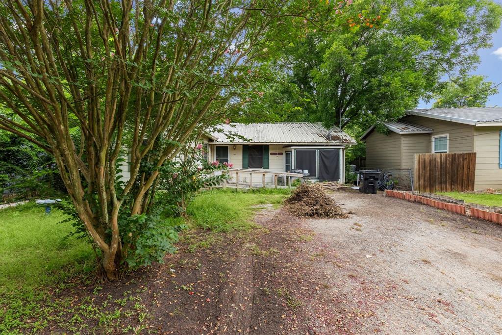 906 Branch Street, Greenville, TX 75401 906 Branch Street, Greenville, TX 75401