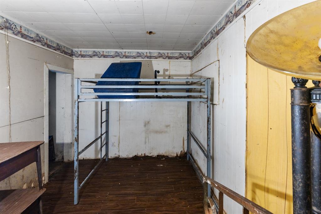 906 Branch Street, Greenville, TX 75401