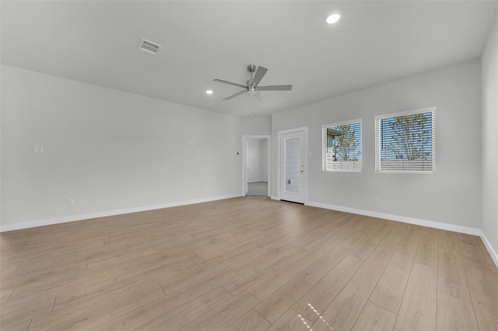 305 Millwood Road, Lavon, TX 75166