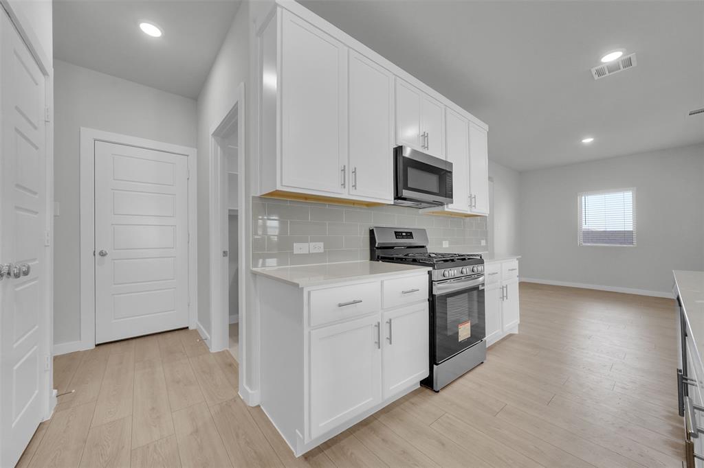 305 Millwood Road, Lavon, TX 75166