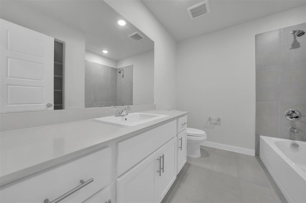 305 Millwood Road, Lavon, TX 75166