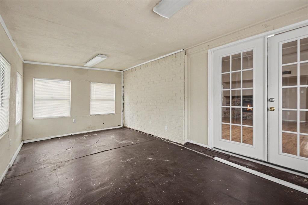 4237 Foliage Drive, Garland, TX 75043