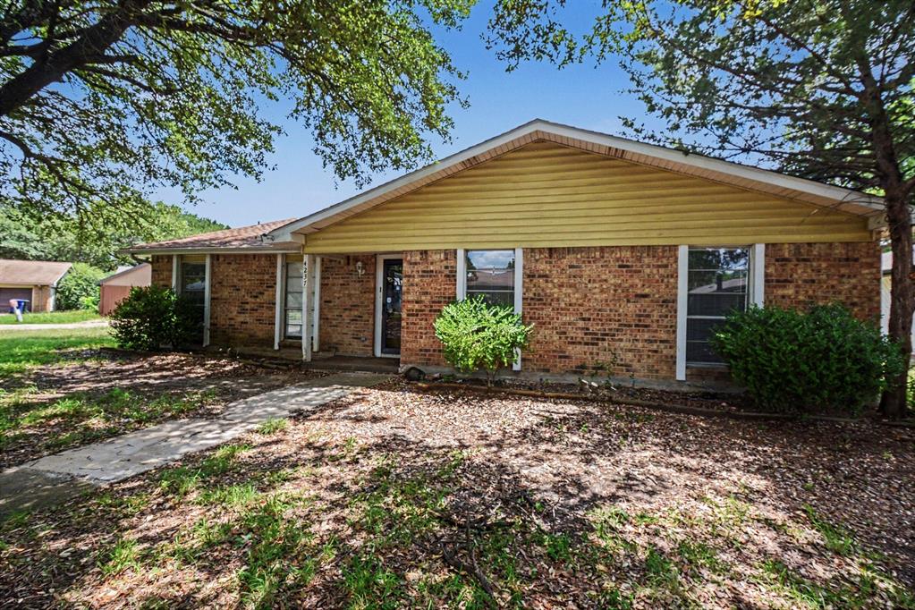 4237 Foliage Drive, Garland, TX 75043