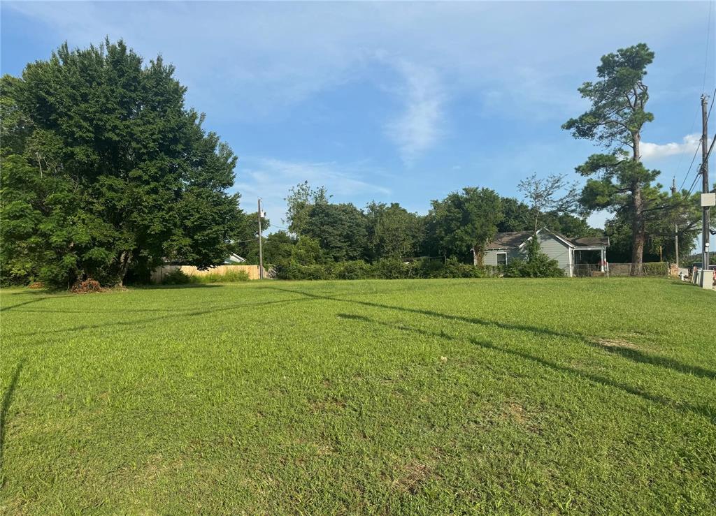 7902 Carbondale Street, Dallas, TX 75216