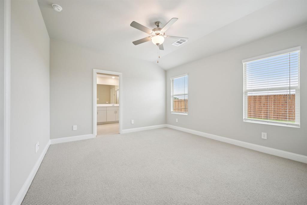 Photo is not of the actual home, but is an inspirational photo of builder’s model home and may depict options, furnishings, and/or decorator features that are not included.