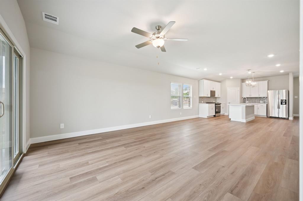 Photo is not of the actual home, but is an inspirational photo of builder’s model home and may depict options, furnishings, and/or decorator features that are not included.