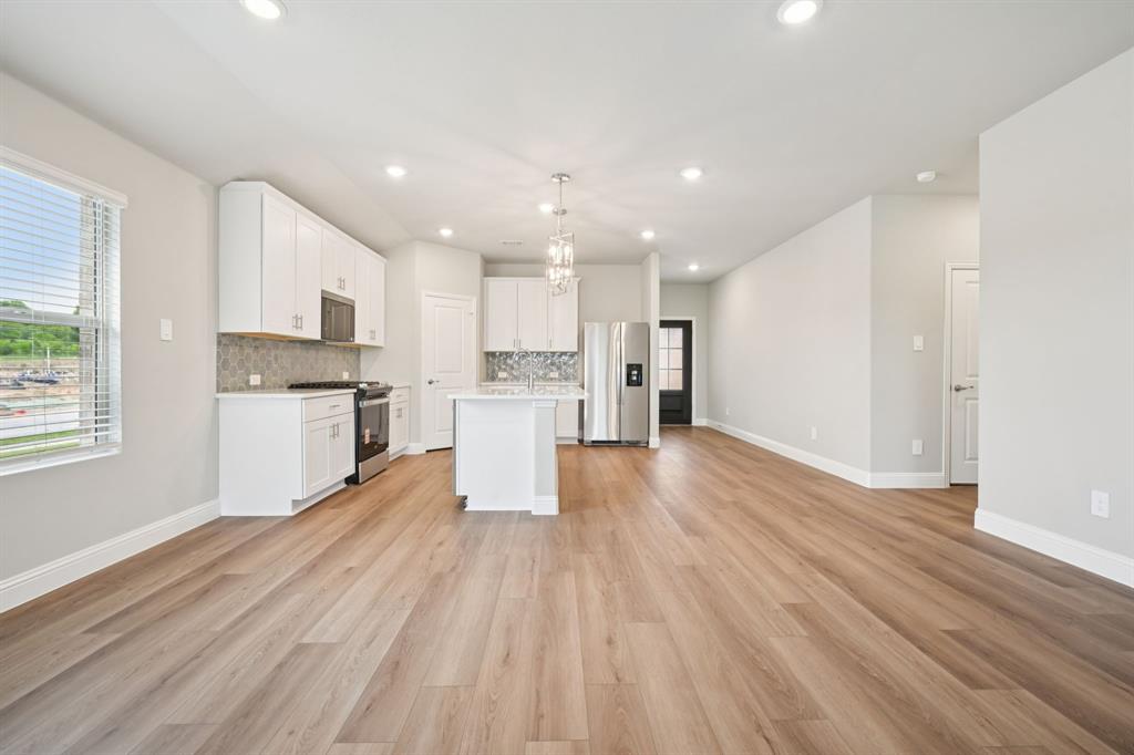 Photo is not of the actual home, but is an inspirational photo of builder’s model home and may depict options, furnishings, and/or decorator features that are not included.