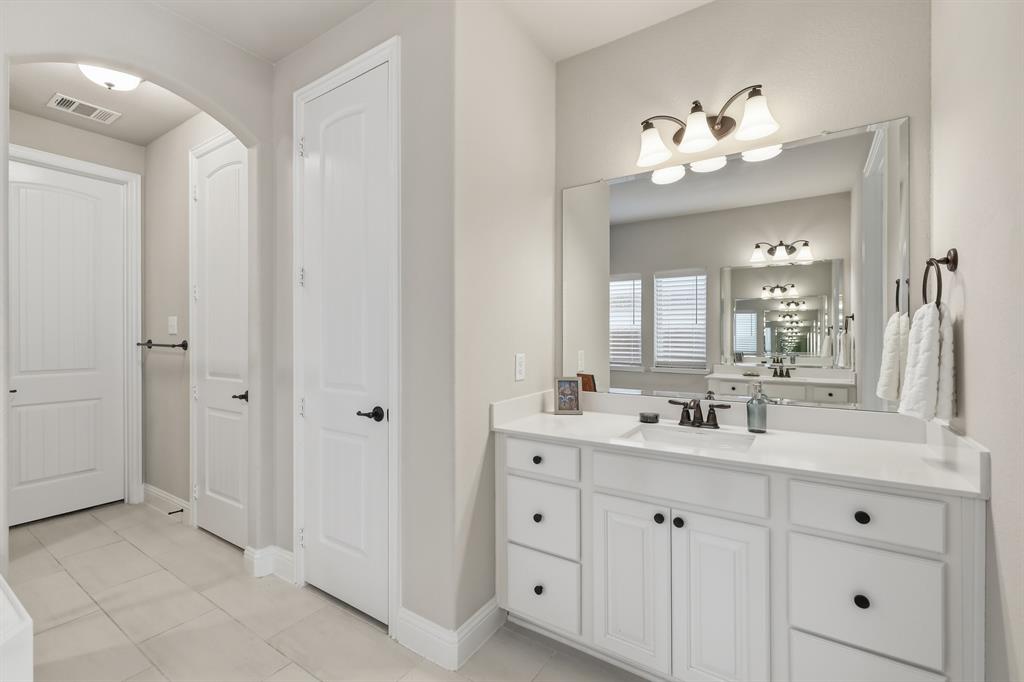 8205 Plumbago Way, Dallas, TX 75252