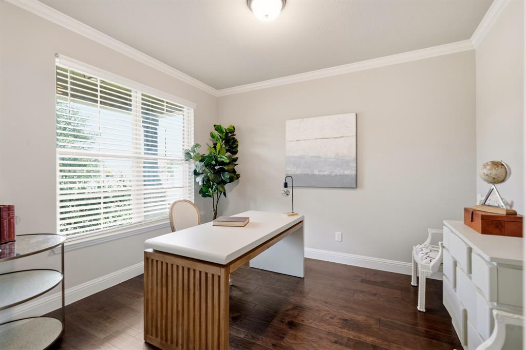 8205 Plumbago Way, Dallas, TX 75252