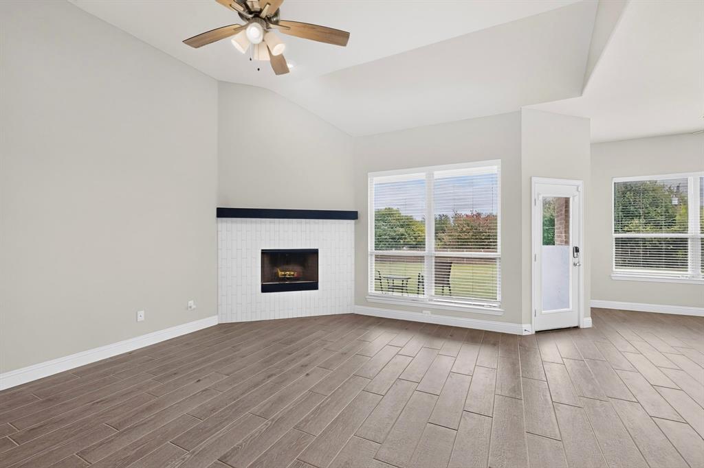 Note Ceramice wood floors Note Ceramice wood floors