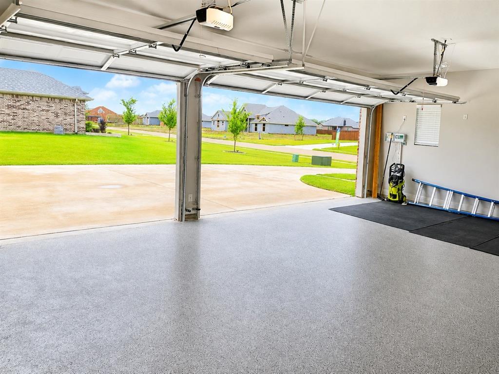 3 car garage