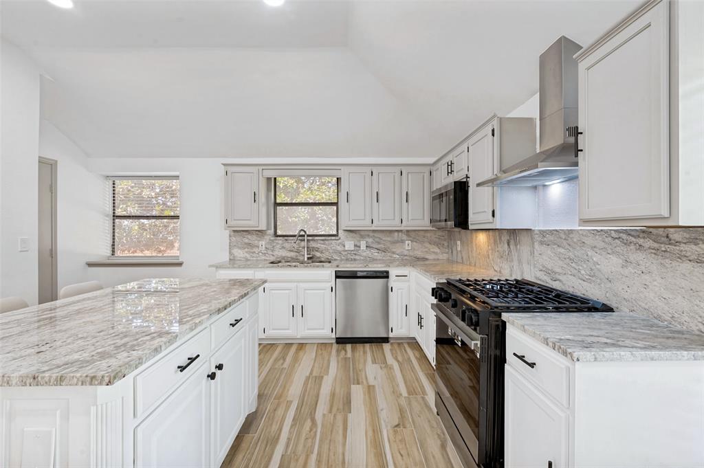 4316 Denver Drive, Plano, TX 75093 4316 Denver Drive, Plano, TX 75093