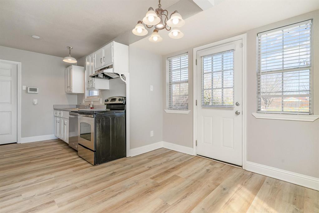 Breakfast- Dining Area