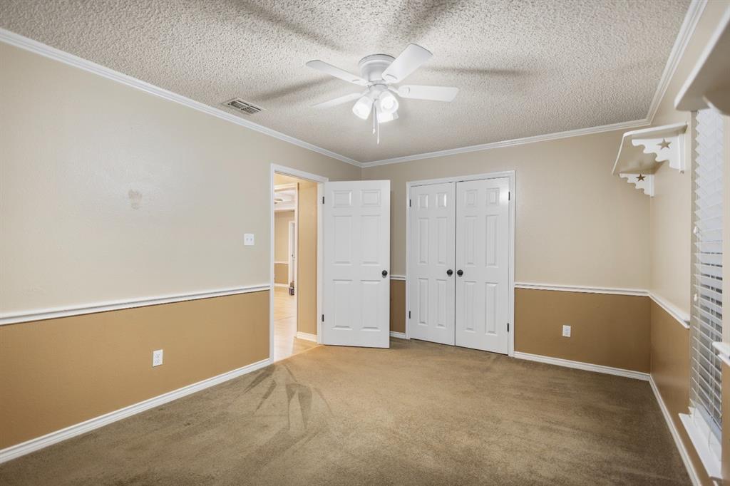 121 Crestview Street, Chandler, TX 75758