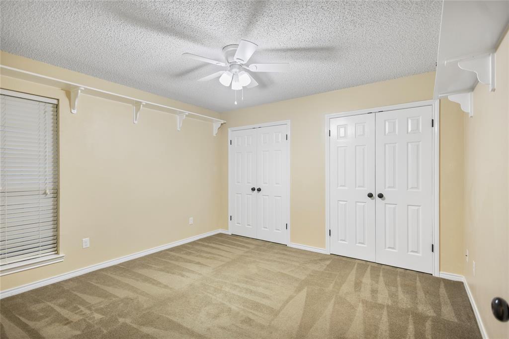 121 Crestview Street, Chandler, TX 75758