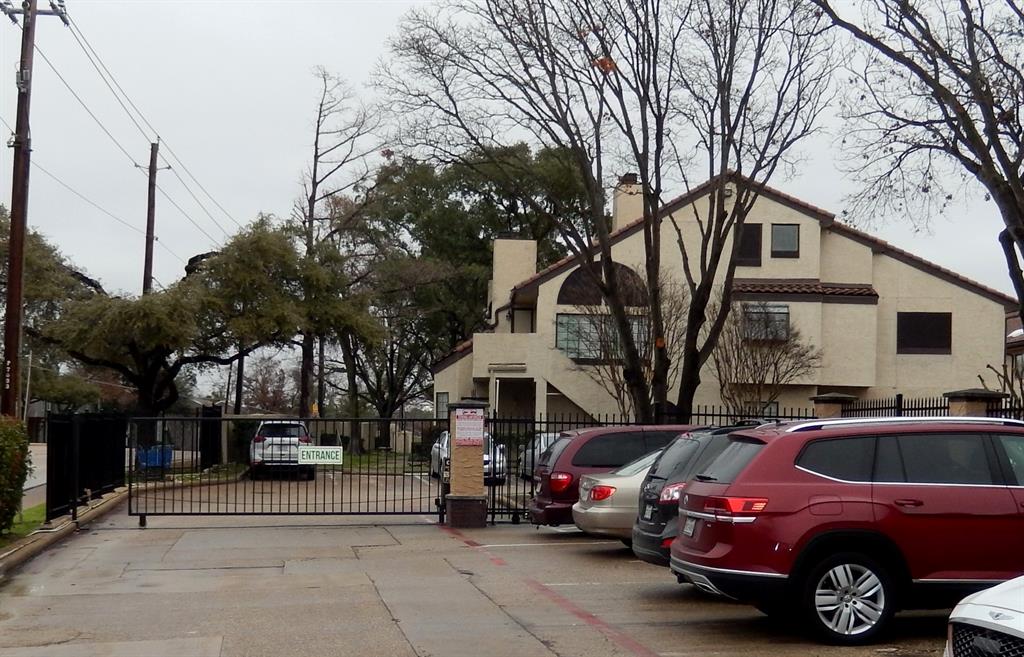 5550 Spring Valley Road, #F15, Dallas, TX 75254