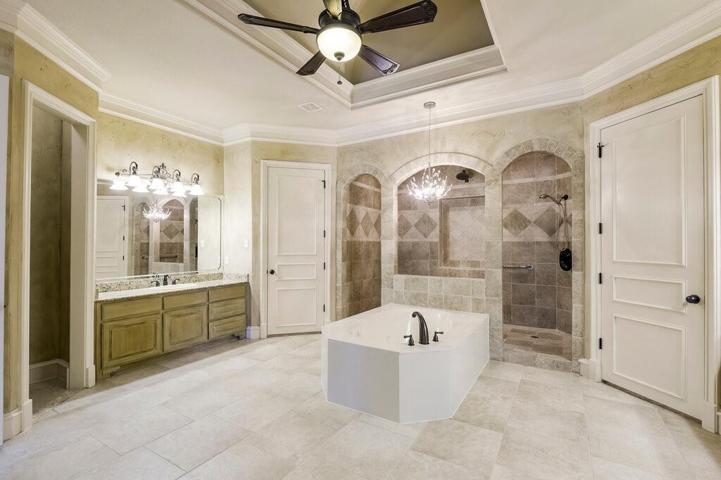 1320 N Creek Circle, Waxahachie, TX 75165