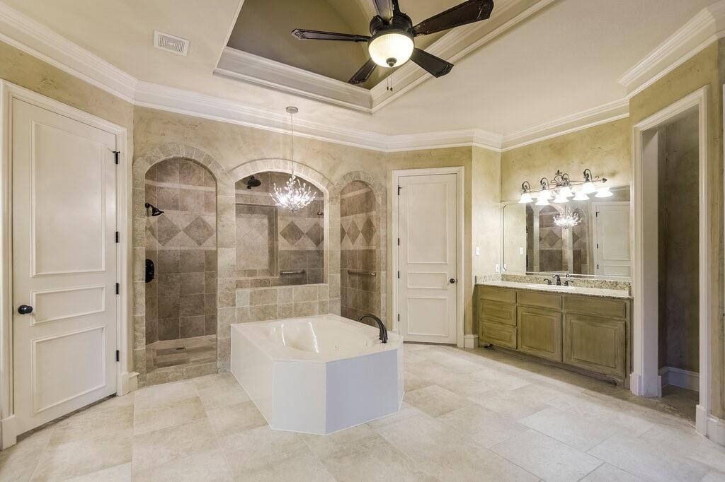 1320 N Creek Circle, Waxahachie, TX 75165