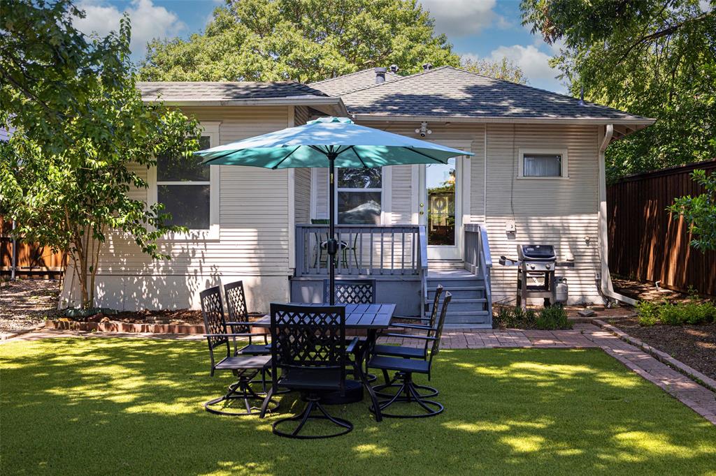 832 N Winnetka Avenue, Dallas, TX 75208