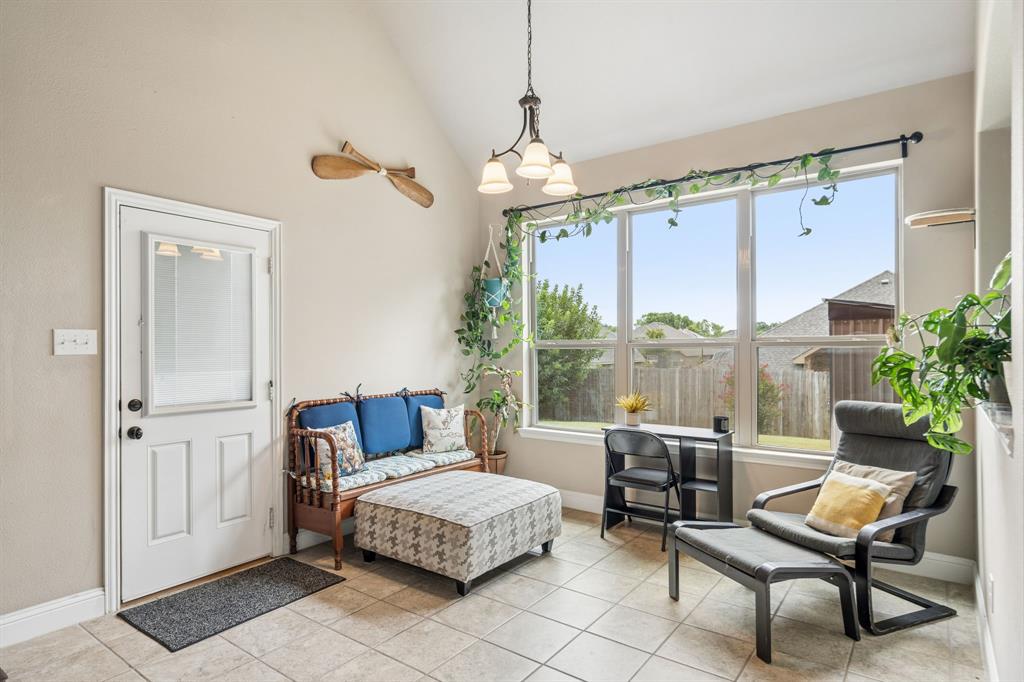 127 Hillcrest Way, Crandall, TX 75114