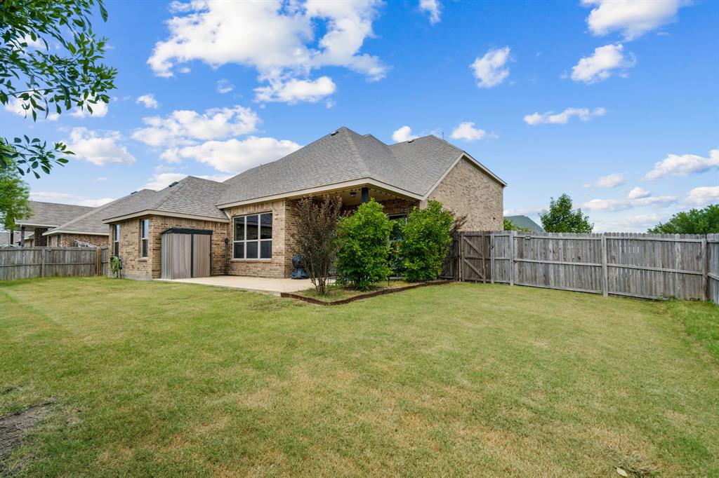 127 Hillcrest Way, Crandall, TX 75114