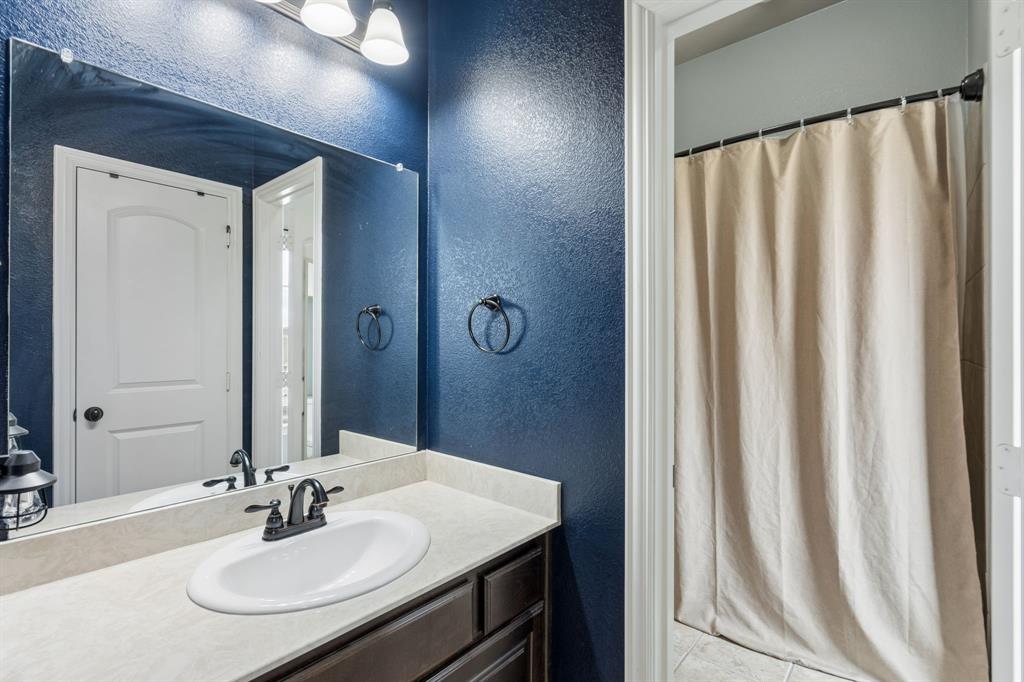 127 Hillcrest Way, Crandall, TX 75114