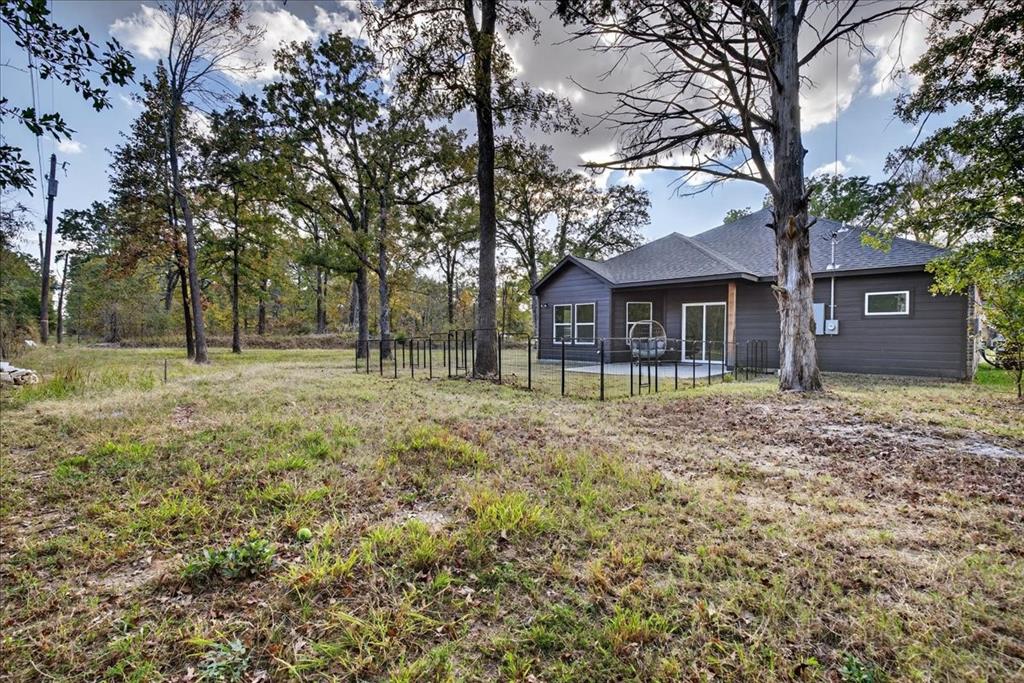 206 Parkside Drive, Trinidad, TX 75163