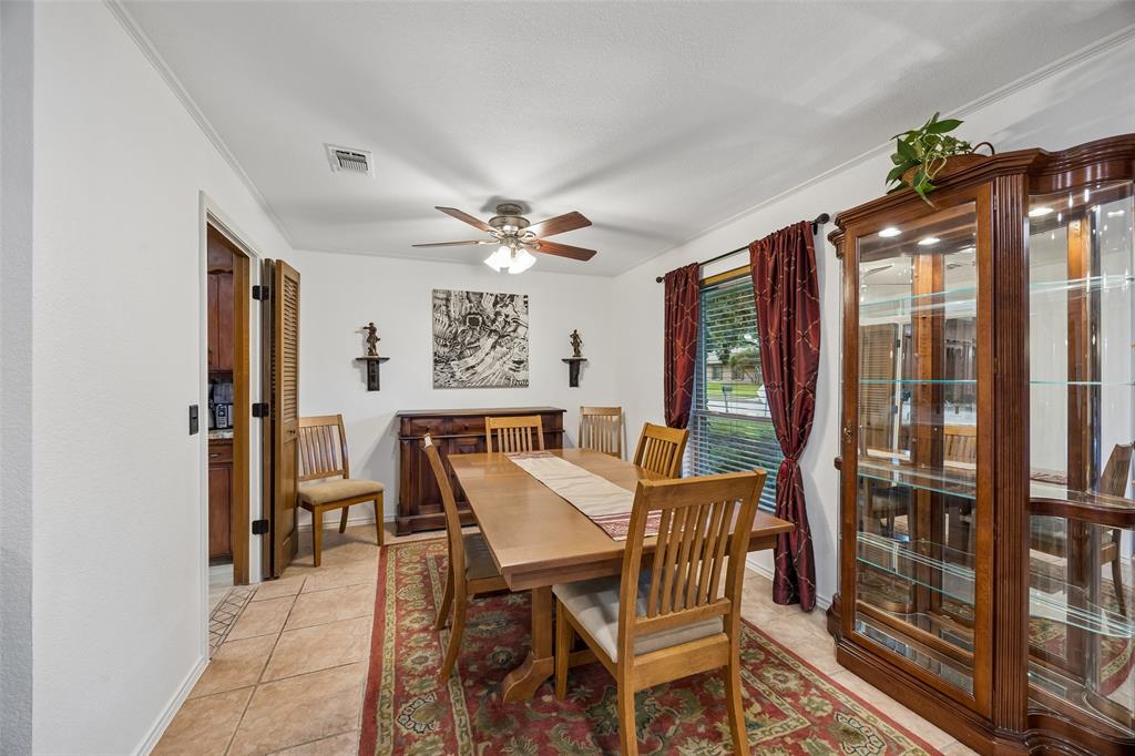 Large dining area