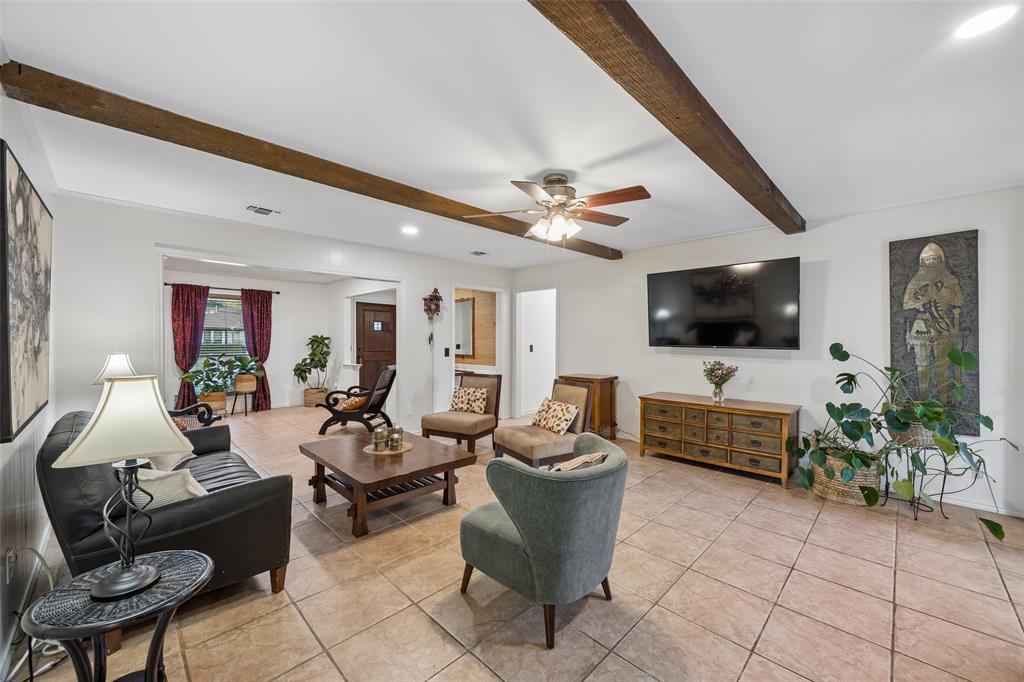 2104 Westlake Drive, Plano, TX 75075