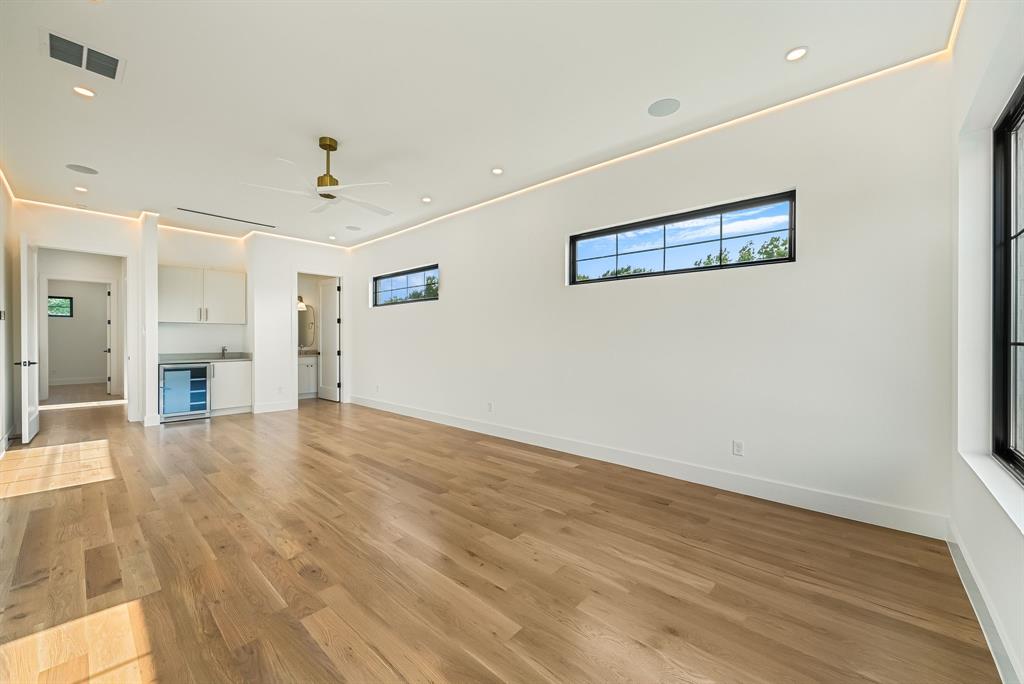 3723 Manana Drive, Dallas, TX 75220