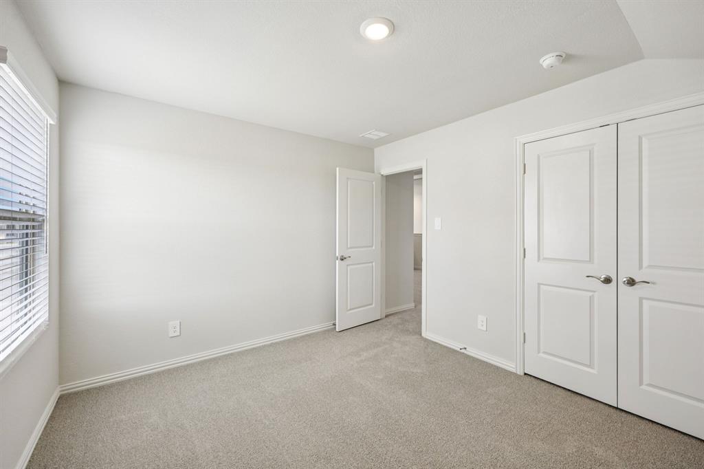 Photo is not of the actual home, but is an inspirational photo of builder’s model home and may depict options, furnishings, and/or decorator features that are not included.