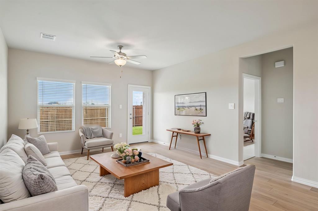 Photo is not of the actual home, but is an inspirational photo of builder’s model home and may depict options, furnishings, and/or decorator features that are not included.