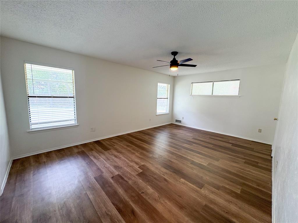 511 W Walnut Street, Celina, TX 75009