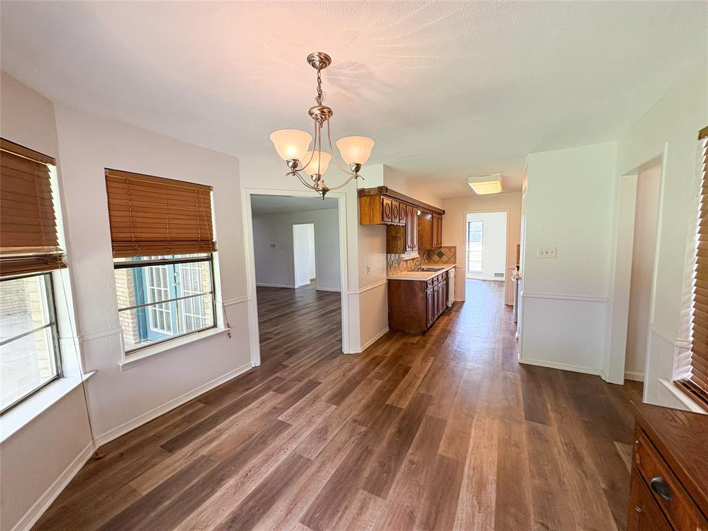 511 W Walnut Street, Celina, TX 75009 511 W Walnut Street, Celina, TX 75009