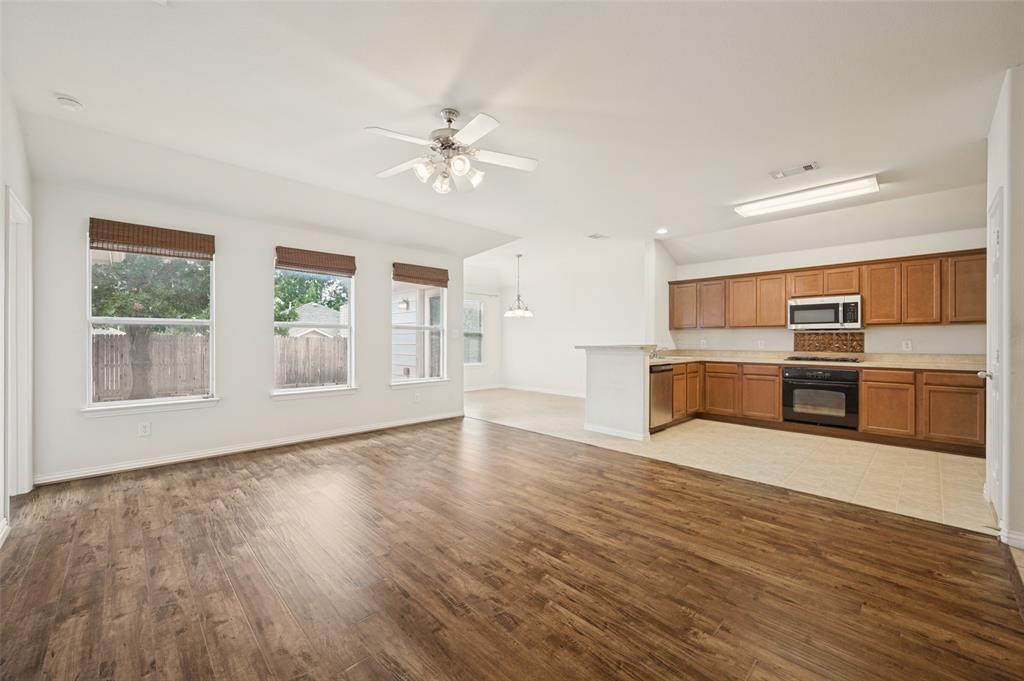 Open Living/Kitchen/Breakfast Room