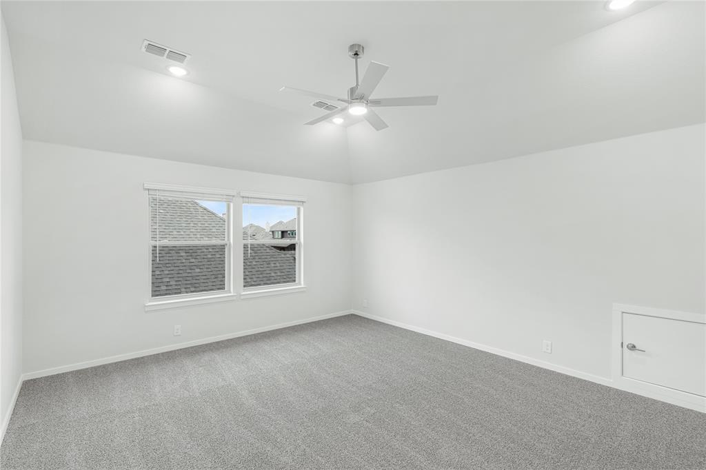 4017 Foot Hills Drive, Midlothian, TX 76065