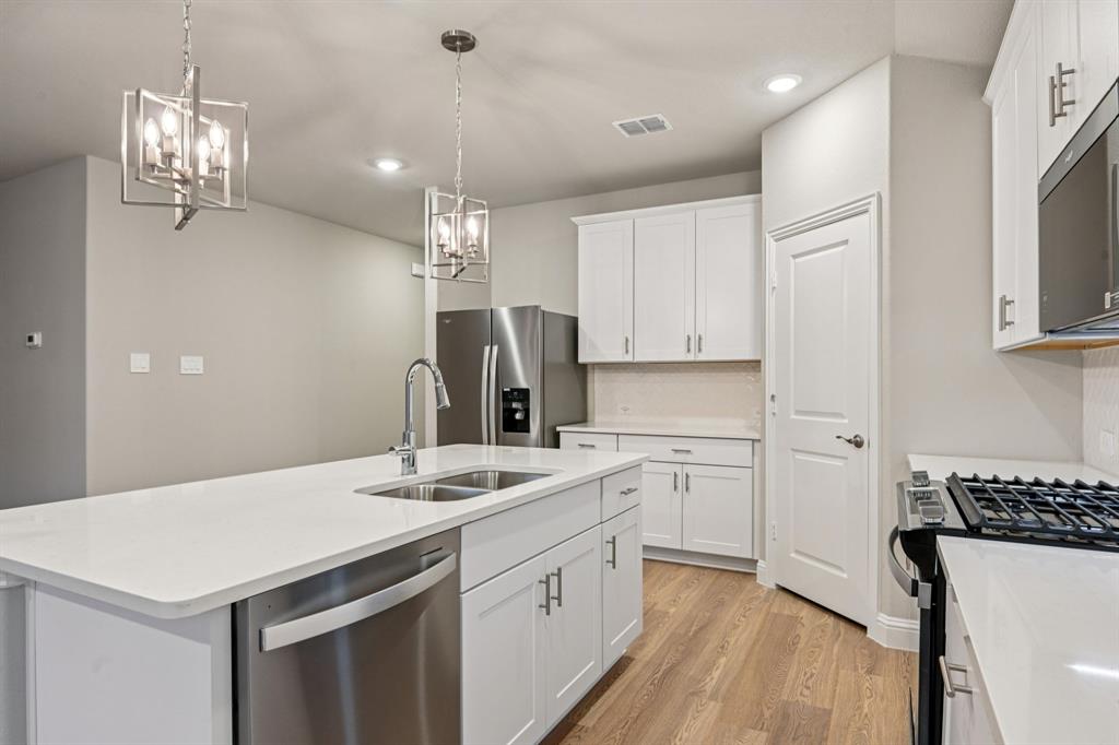 Photo is not of the actual home, but is an inspirational photo of builder’s model home and may depict options, furnishings, and/or decorator features that are not included.