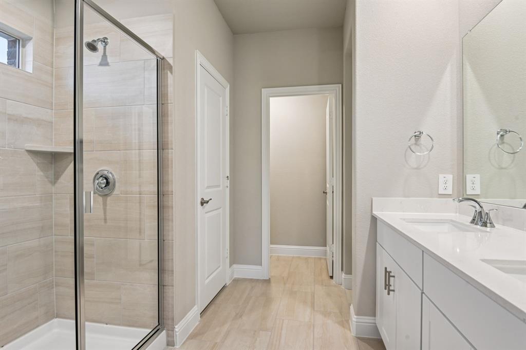 Photo is not of the actual home, but is an inspirational photo of builder’s model home and may depict options, furnishings, and/or decorator features that are not included.