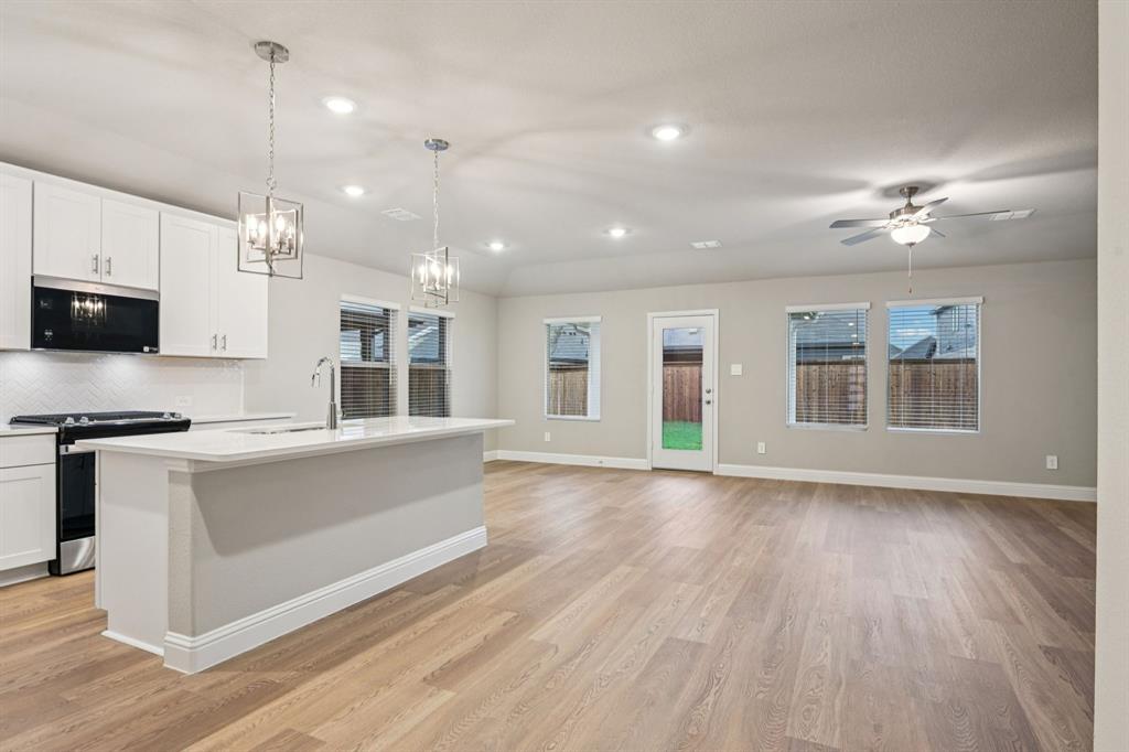 Photo is not of the actual home, but is an inspirational photo of builder’s model home and may depict options, furnishings, and/or decorator features that are not included.