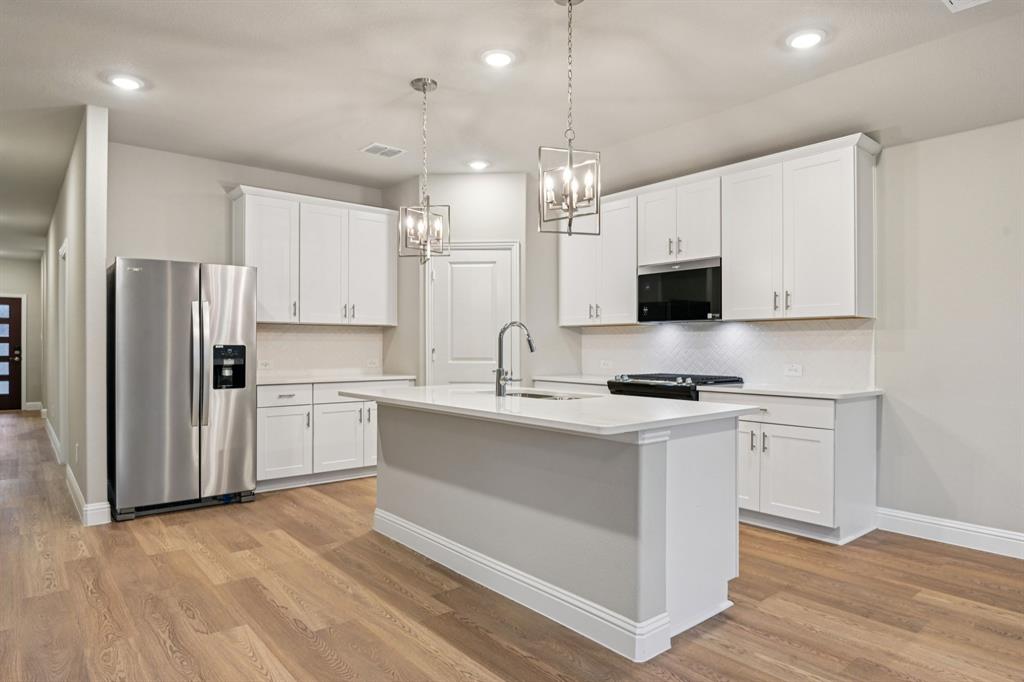 Photo is not of the actual home, but is an inspirational photo of builder’s model home and may depict options, furnishings, and/or decorator features that are not included.