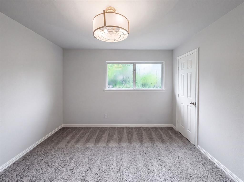 3308 Brookhaven Club Drive, Farmers Branch, TX 75234