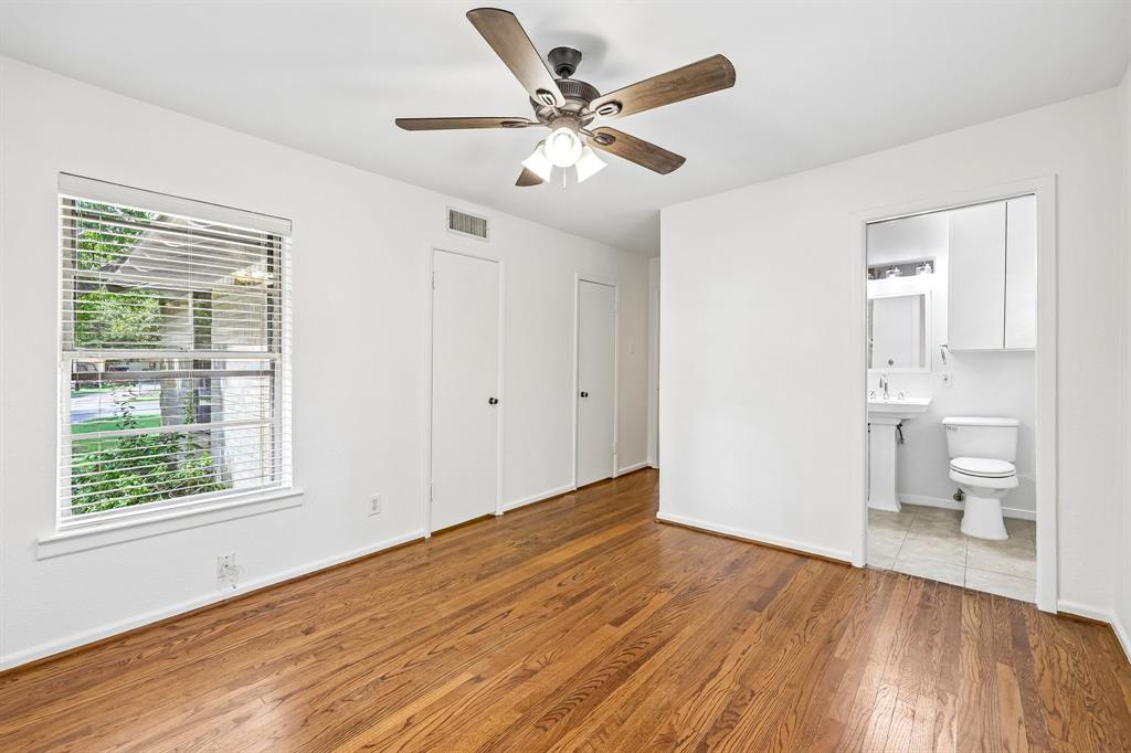 917 De Witt Circle, Dallas, TX 75224