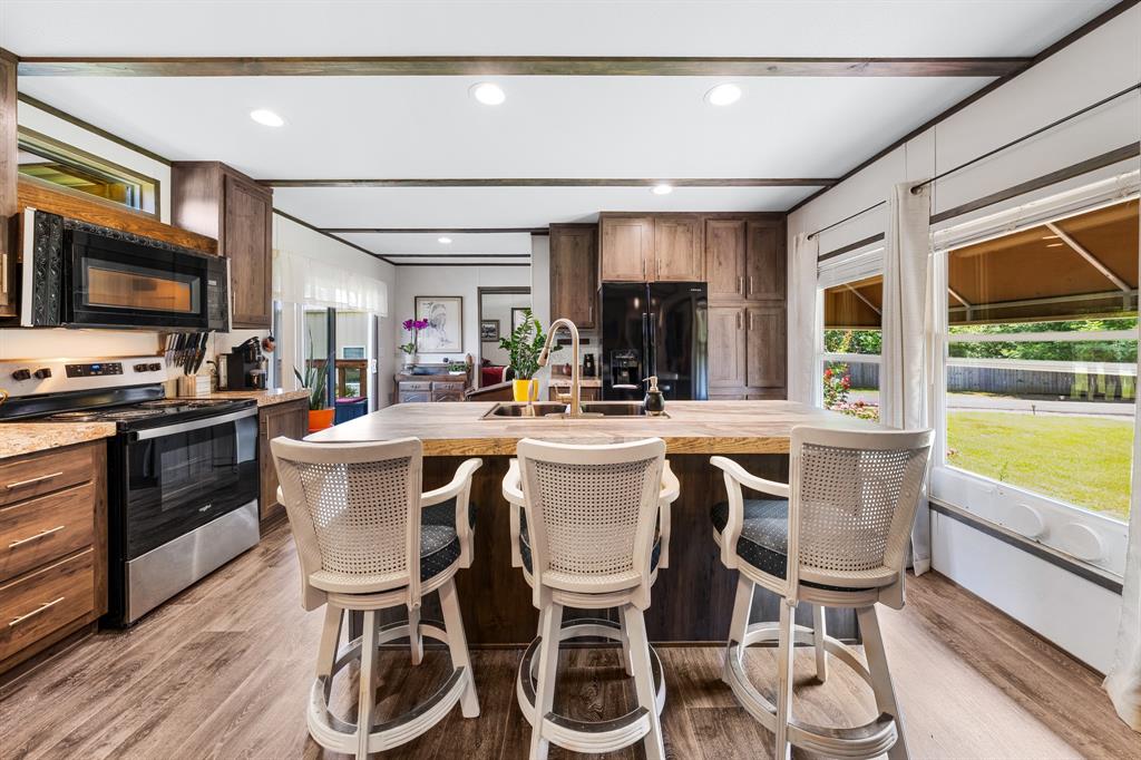 4450 County Road 3110, Campbell, TX 75422
