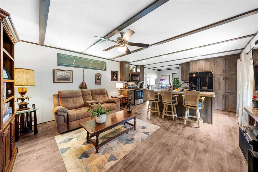 4450 County Road 3110, Campbell, TX 75422